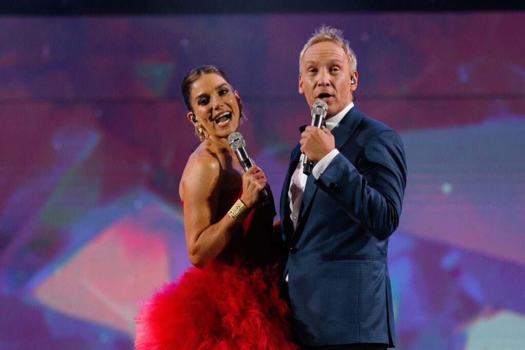 El futuro es digital: Canal 13 informa que un millón de personas vieron el inicio del Festival en sus plataformas