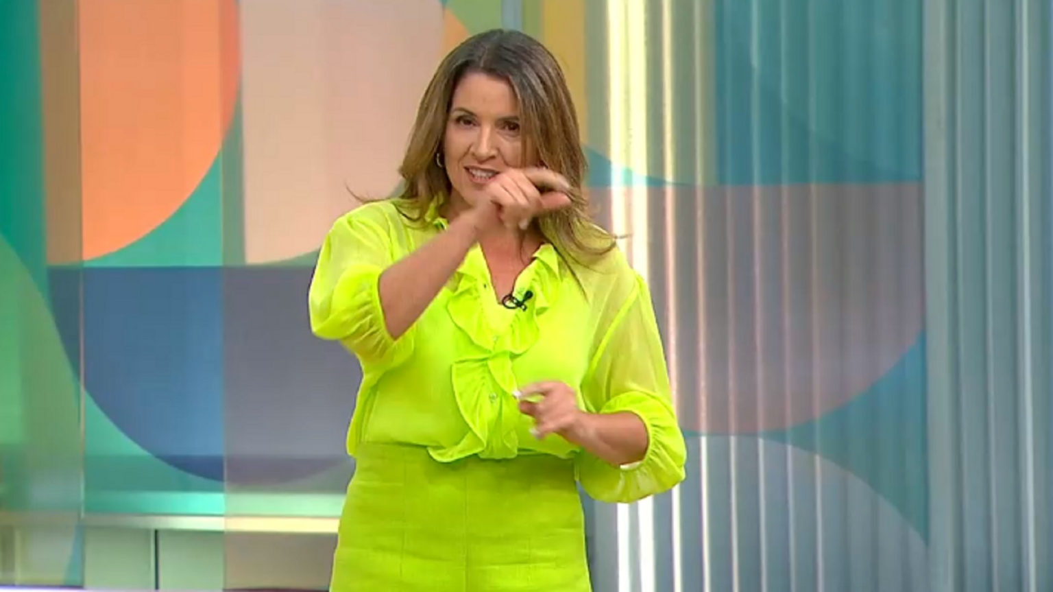 Monserrat Álvarez repasa a parlamentarios que difundieron noticias falsas durante los incendios en el sur