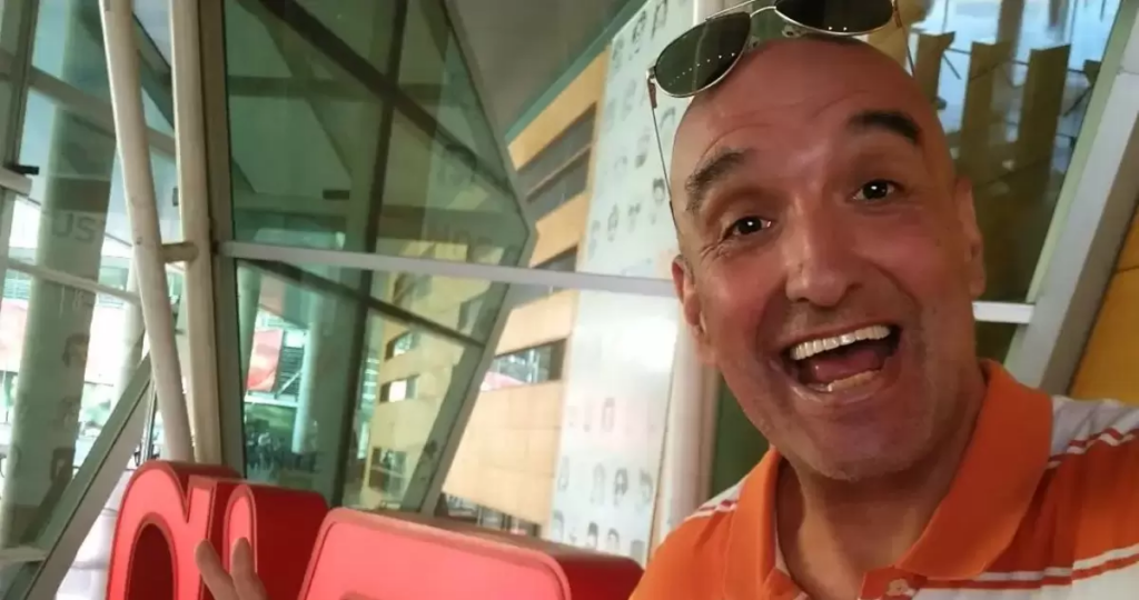 Tras una seguidilla de polémicas: TVN informa que “El Kiwi” no continuará en “Buenos días a todos”