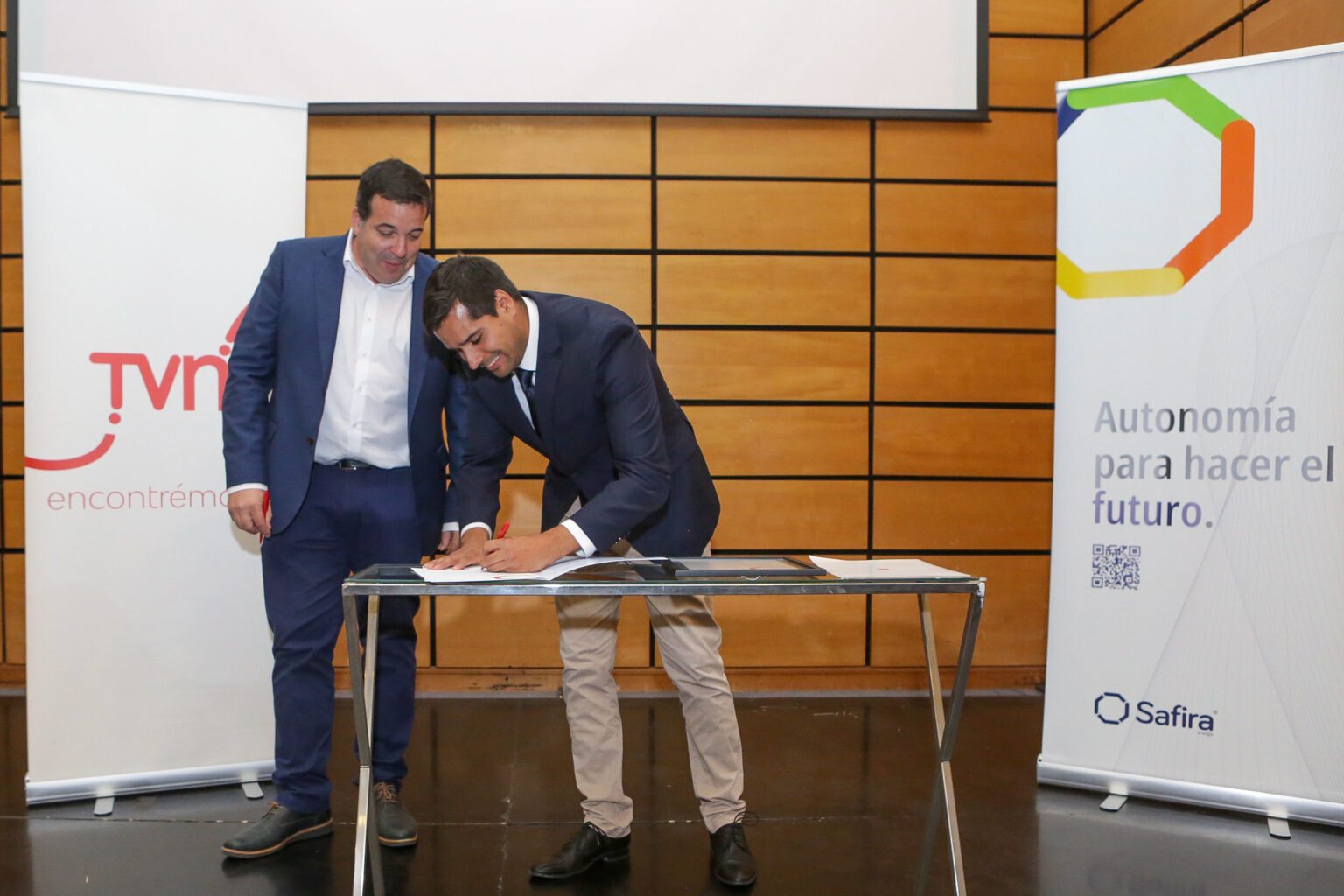 TVN ratifica su compromiso con el medio ambiente y se abastecerá sólo con energía renovable