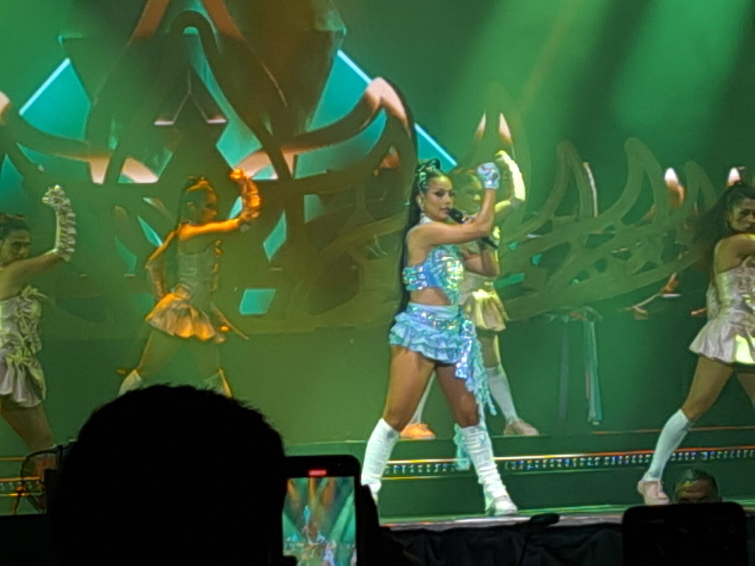 Con show de alto nivel y muchas sorpresas, Denise Rosenthal llenó el Movistar Arena