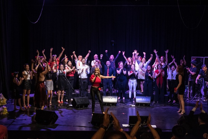 Nicole presenta su Coro Ciudadano Ochagavía en noviembre