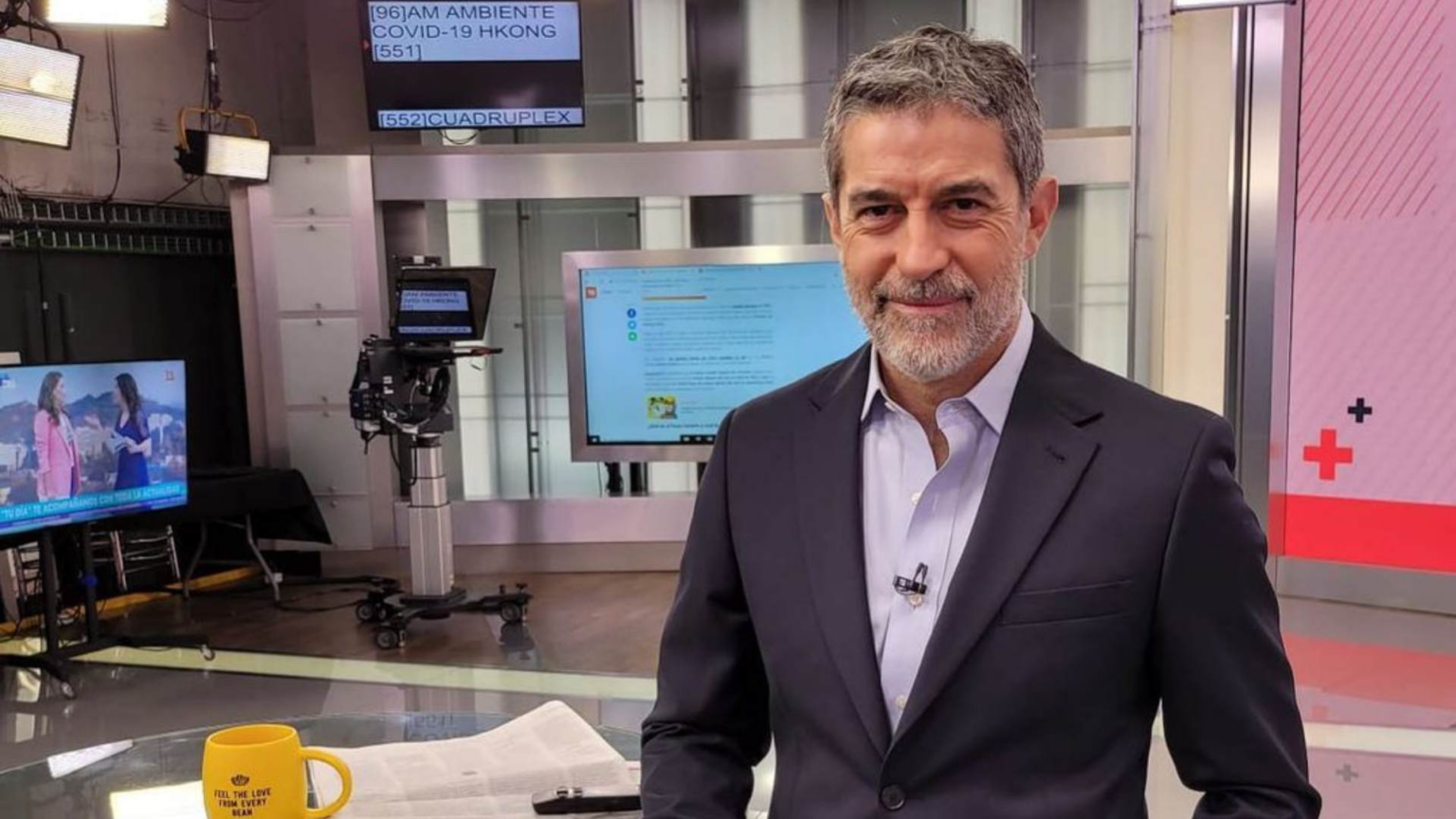 Pasó de ejecutivo a rostro: Canal 13 confirma la salida de su periodista Polo Ramírez