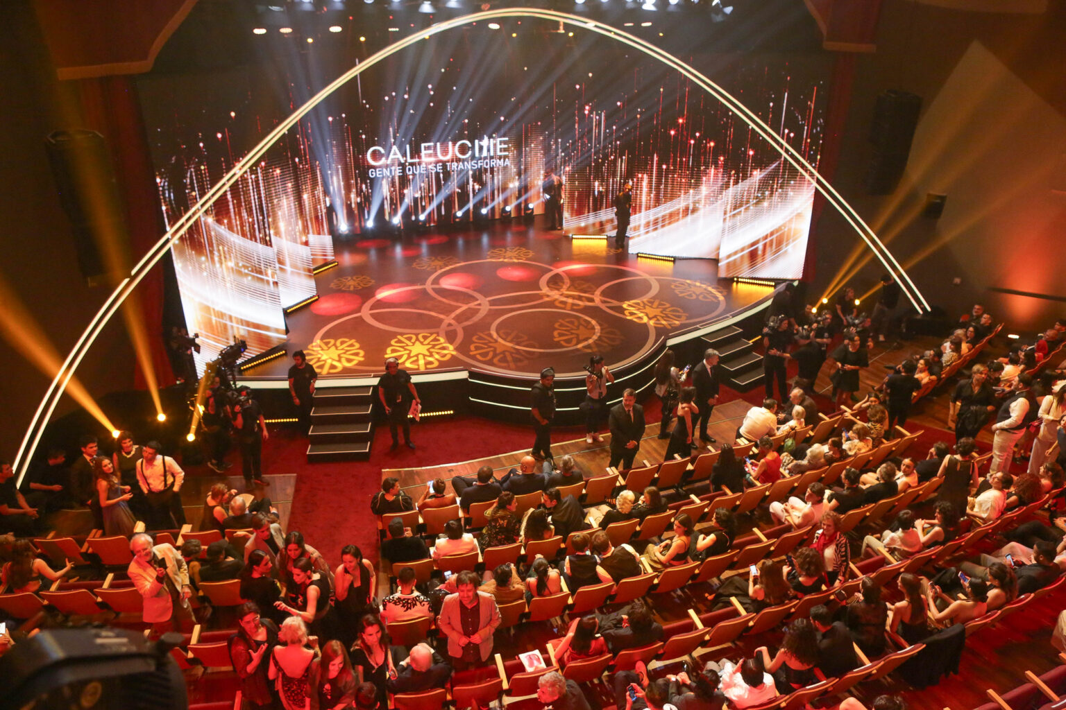 Con gran éxito TVN transmitió los Premios Caleuche 2024