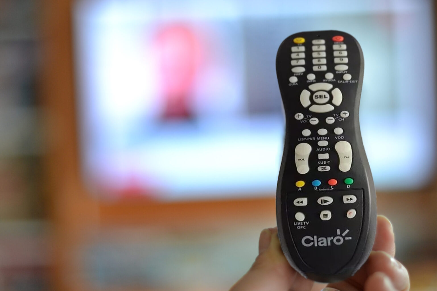 Desde plataformas de streaming hasta canales chilenos: Claro anuncia novedades en sistema de TV paga