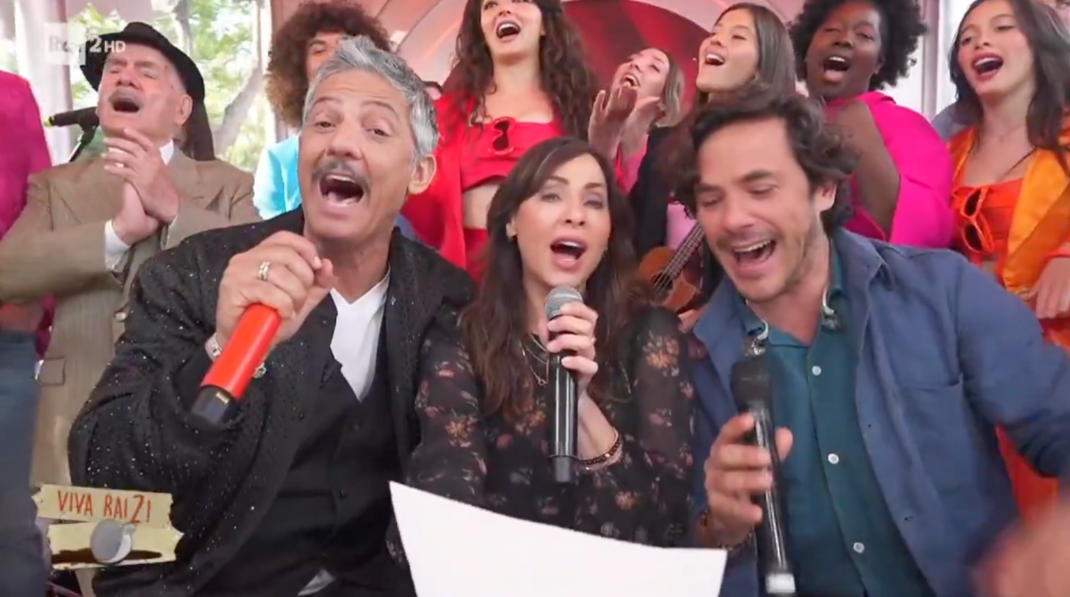 Natalie Imbruglia deleitó con su presencia en un matinal de la Rai