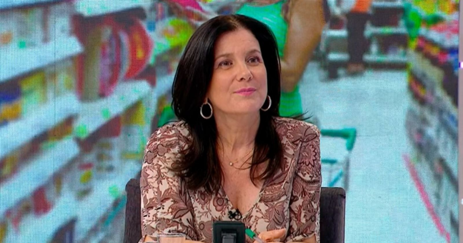 Mirna Schindler recuerda despido de Paulina de Allende-Salazar y critica duramente a Mega