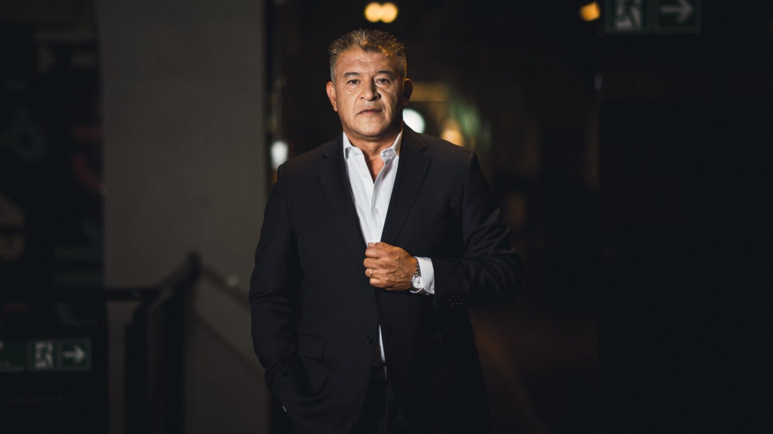 Claudio Borghi vuelve a la banca de Colo-Colo: Dirigirá el Duelo de Leyendas