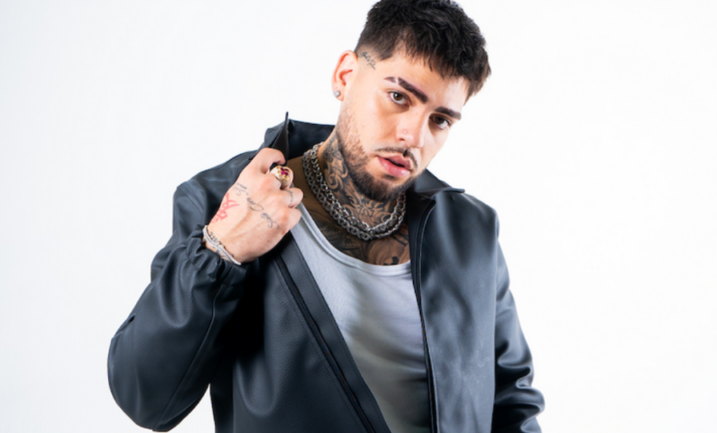 Gino Mella aterriza en Premios Musa con dos nominaciones y actuación en vivo