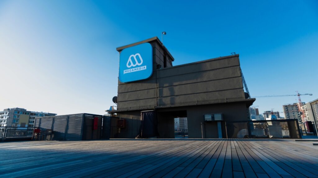 Mega en crisis: Cambios, salidas y un golpe al Área Dramática