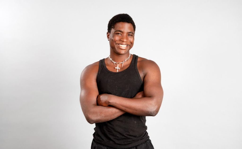 Mike Milfort Mundos Opuestos