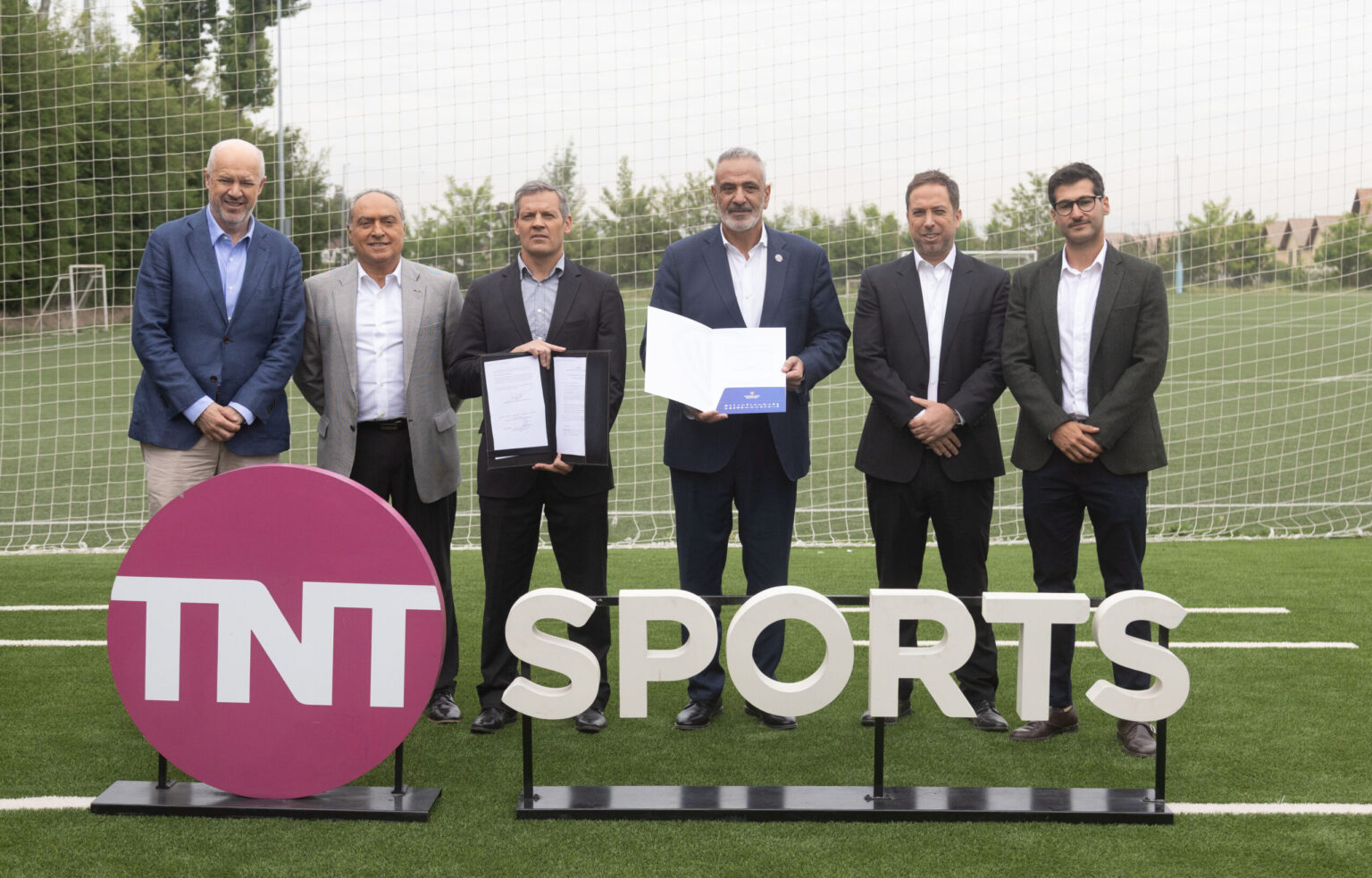 TNT SPORTS y ANFP oficializan acuerdo para proyectar el futuro del fútbol chileno TNT Sports