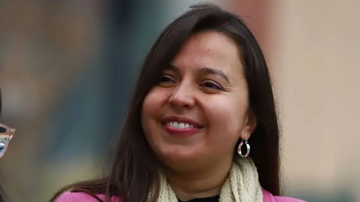 Alcaldesa Camila Nieto acusa a Mega de emitir un reportaje de hace seis meses sobre Valparaíso presentándolo como actual Camila Nieto