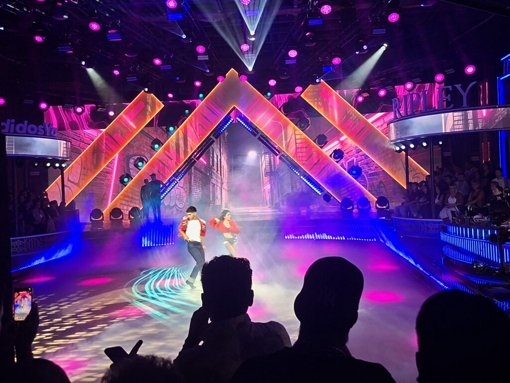 Editorial de Roberto Caamaño: “Fiebre de baile” mantiene viva a la televisión chilena Fiebre de baile