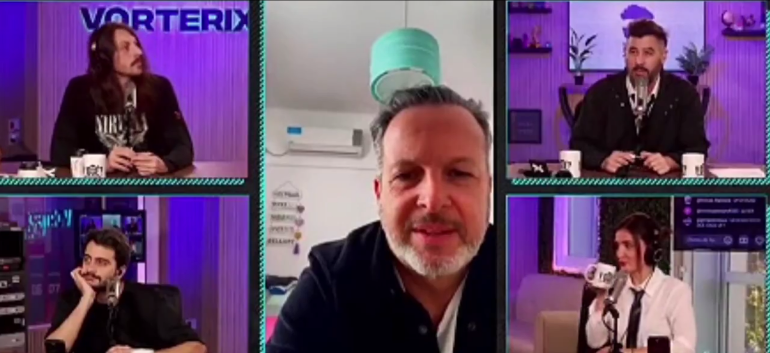 La Argentina de Milei es un meme: Programa de streaming entrevista a un urólogo pensando que era un ufólogo Confusión urólogo ufólogo