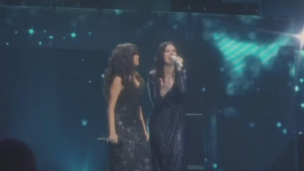 Camila Cabello Laura Pausini
