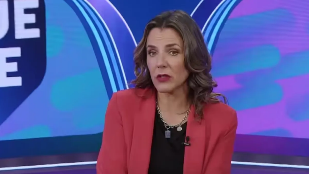 Julia Vial desata polémica al tildar de “flaite” a Monserrat Álvarez por un viejo conflicto televisivo Julia Vial Monserrat Álvarez