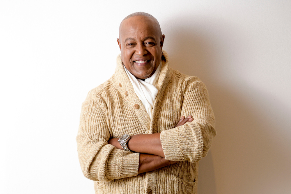Muere Peabo Bryson, la legendaria voz de los grandes clásicos de Disney y el R&B, a los 75 años Peabo Bryson
