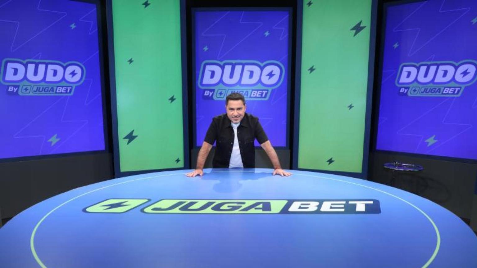 Dudo estrena capítulo musical con figuras de la radio y televisión Dudo