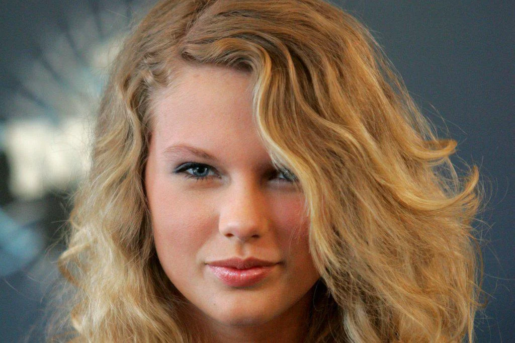 Taylor Swift: de su debut country en Billboard a fenómeno global de la música Taylor Swift Billboard debut