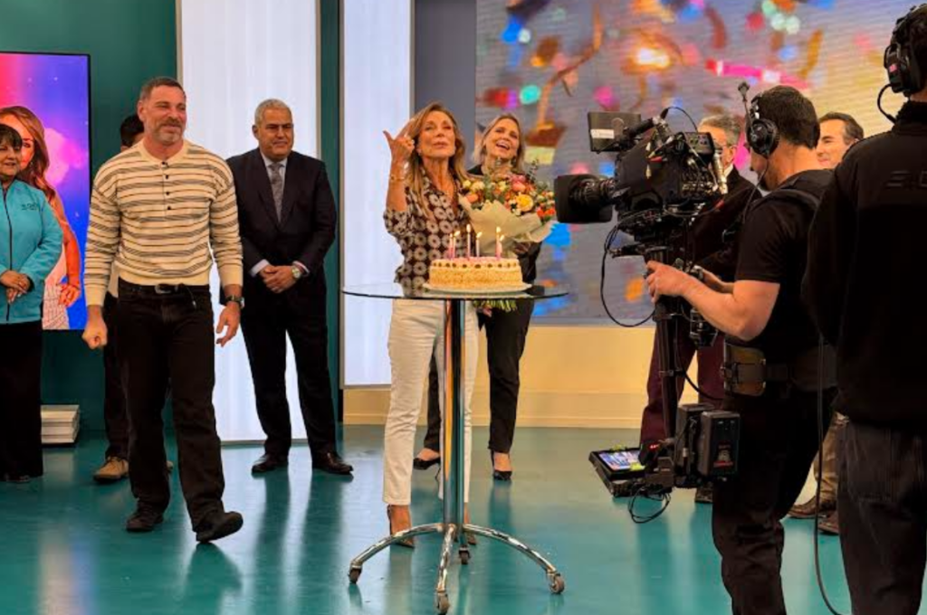Karen Doggenweiler celebró su cumpleaños en “Mucho Gusto” y reflexionó sobre su presente: “Me siento plena, querida y agradecida” Karen Doggenweiler
