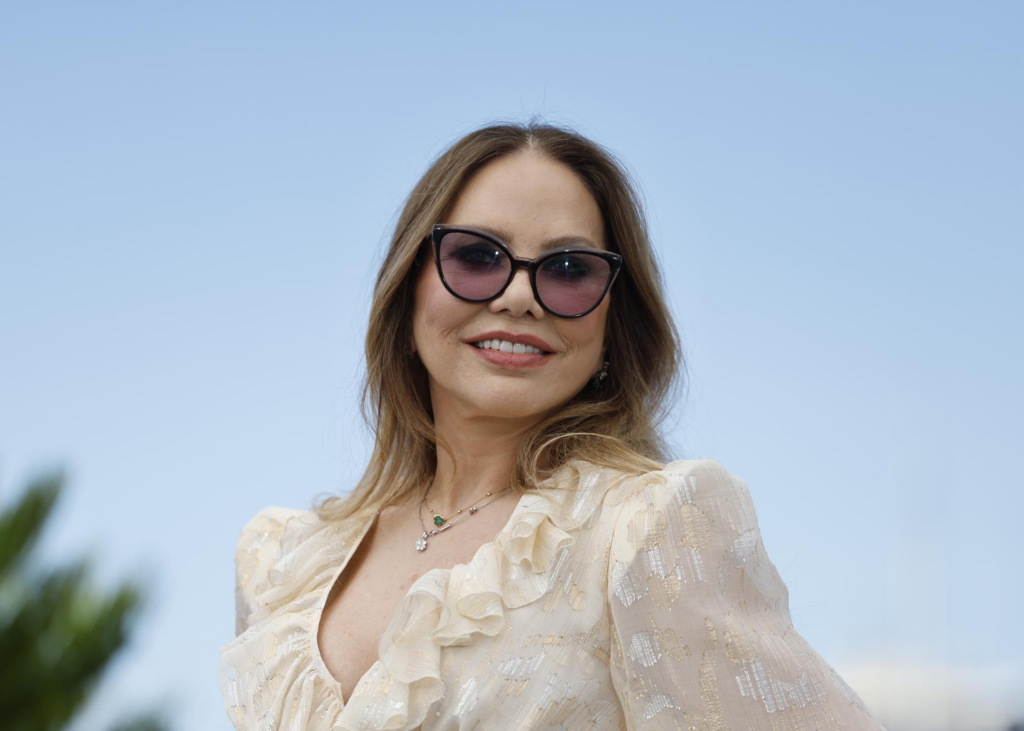 Ornella Muti da el gran salto a “Ballando con le Stelle” y recuerda su histórico vínculo con la televisión chilena Ornella Muti