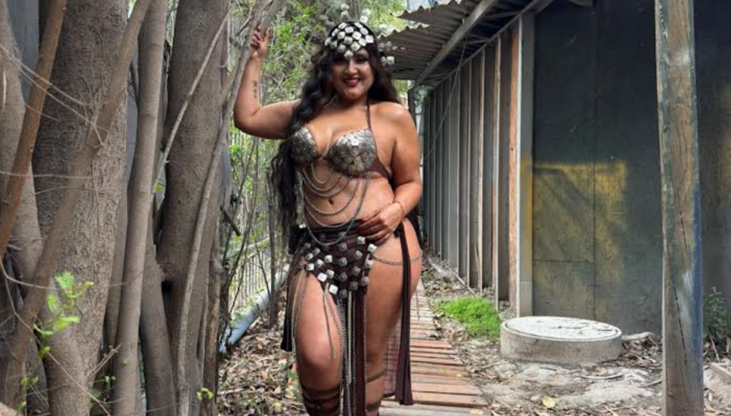 Pamela Leiva cumple su sueño de infancia y debuta como La Monga en Fantasilandia Pamela Leiva