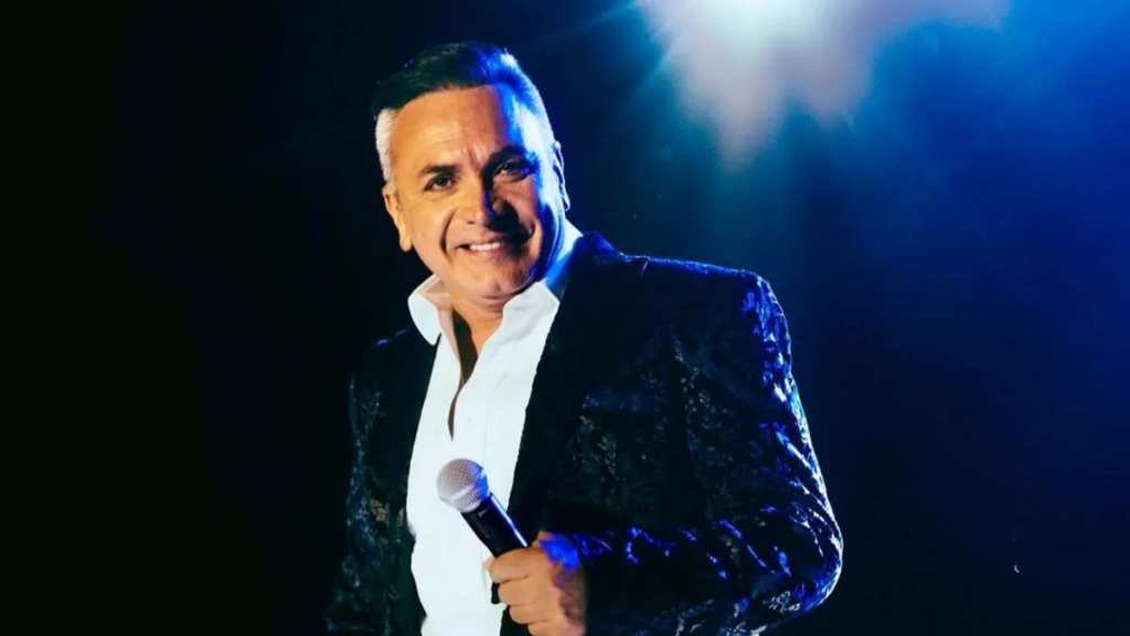 Lucho Jara alza la voz por la música chilena y critica duramente los recortes al presupuesto de cultura Luis Jara